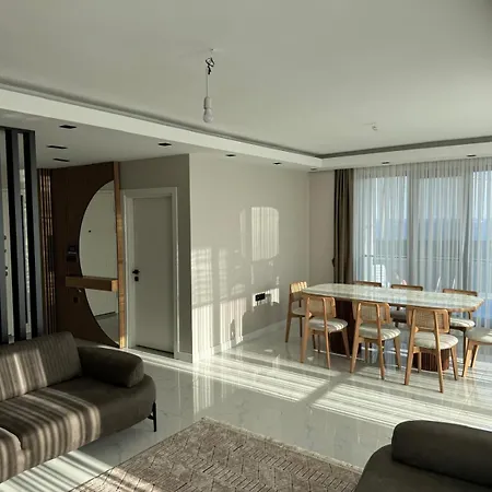 ヴィラ Cozy In Silivri *
